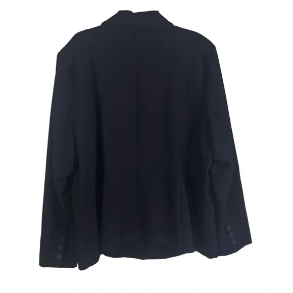 Torrid Black Blazer Sleek and Versatile Suit Jacket - Picture 4 of 10